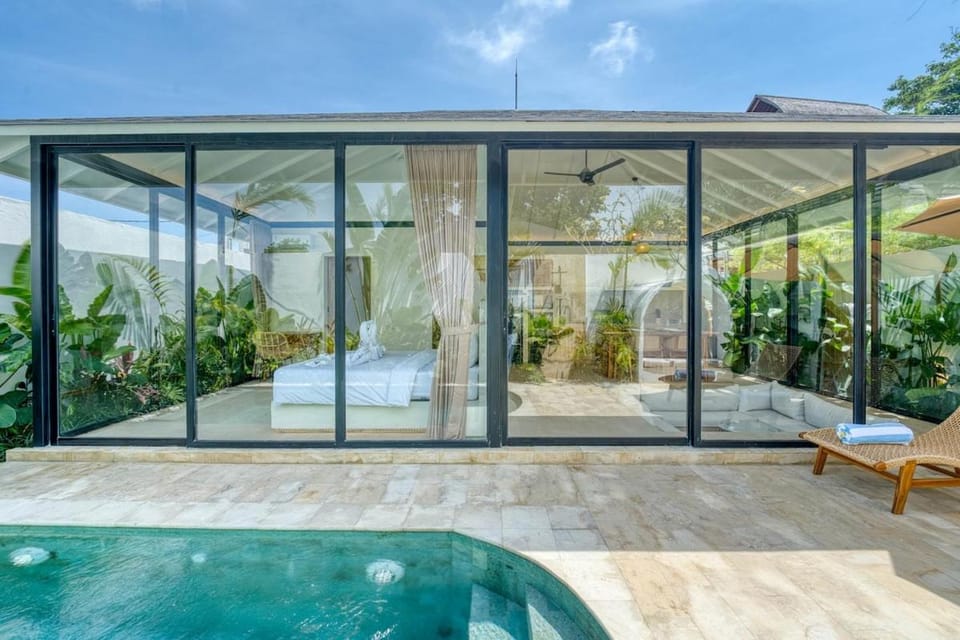 Melasti Breeze 1BR Brand New Tropical Escape in Uluwatu Villa in Bali