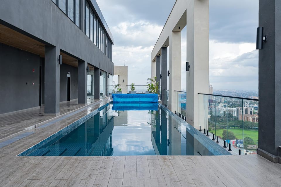 Pool view, Swimming pool