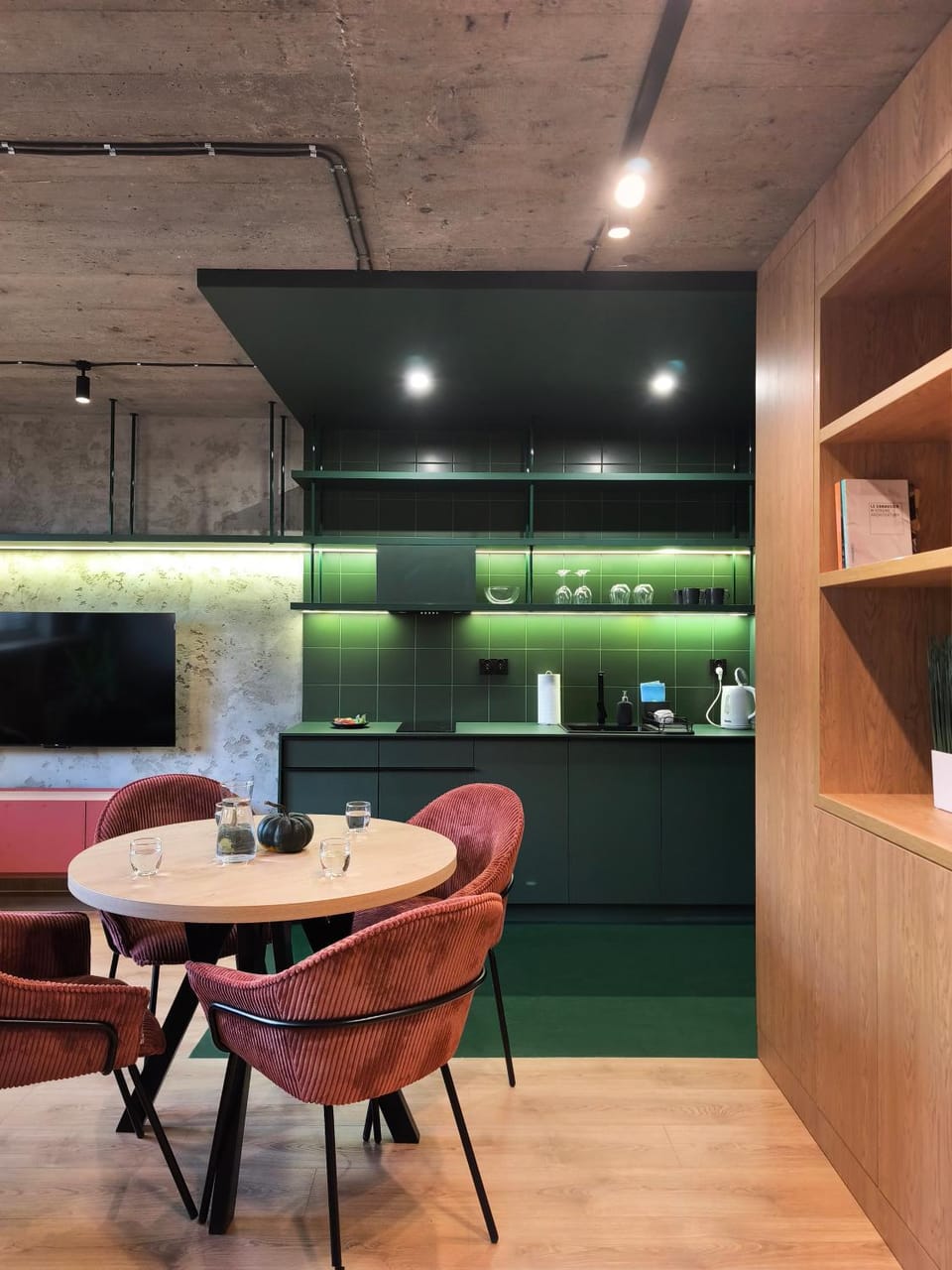 Green Point - Design Apartaments Apartment in Krakow