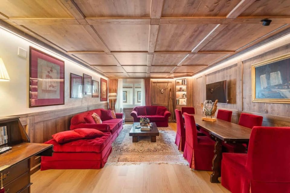 TV and multimedia, Living room, Seating area