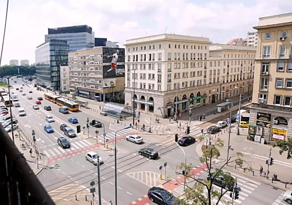 Neighbourhood, City view, Street view, Location