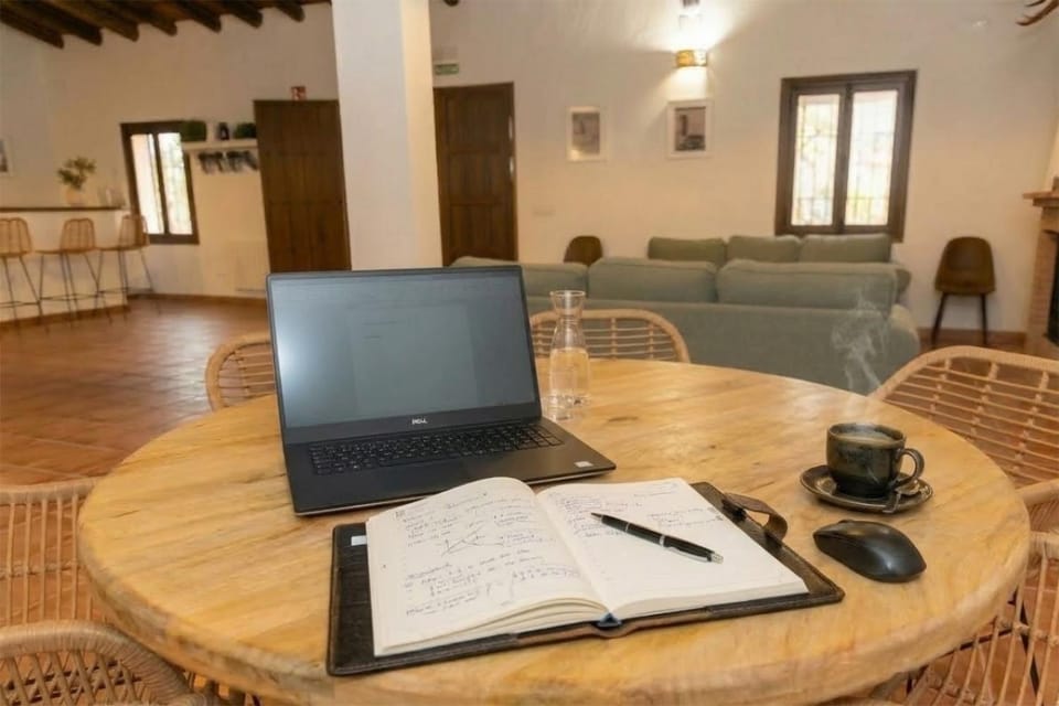 Living room, Business facilities, Seating area
