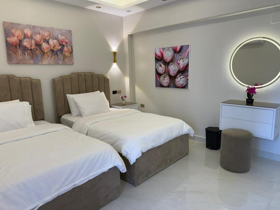 Lazorna Residence - Sheraton Heliopolis لازورنا ريزيدنس - شيراتون هليوبلس Apartment in Cairo Governorate