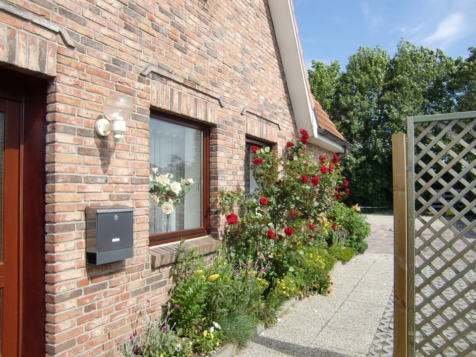 Monteur- Ferienwohnung EG links Apartment in Westerland