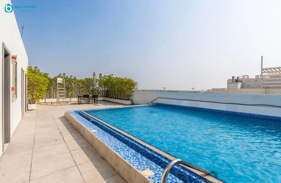 Pool view, Swimming pool, Swimming pool