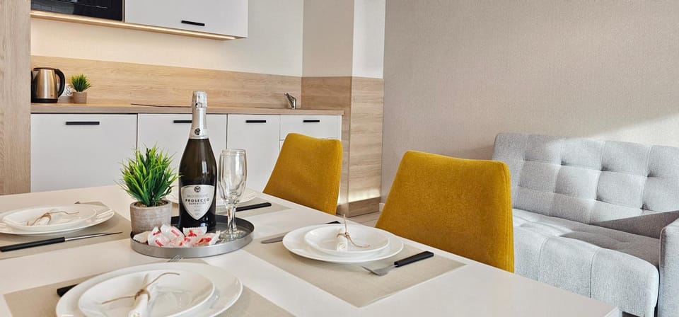 HolidayHomePL Bel Mare C403 z balkonem Apartment in Miedzyzdroje