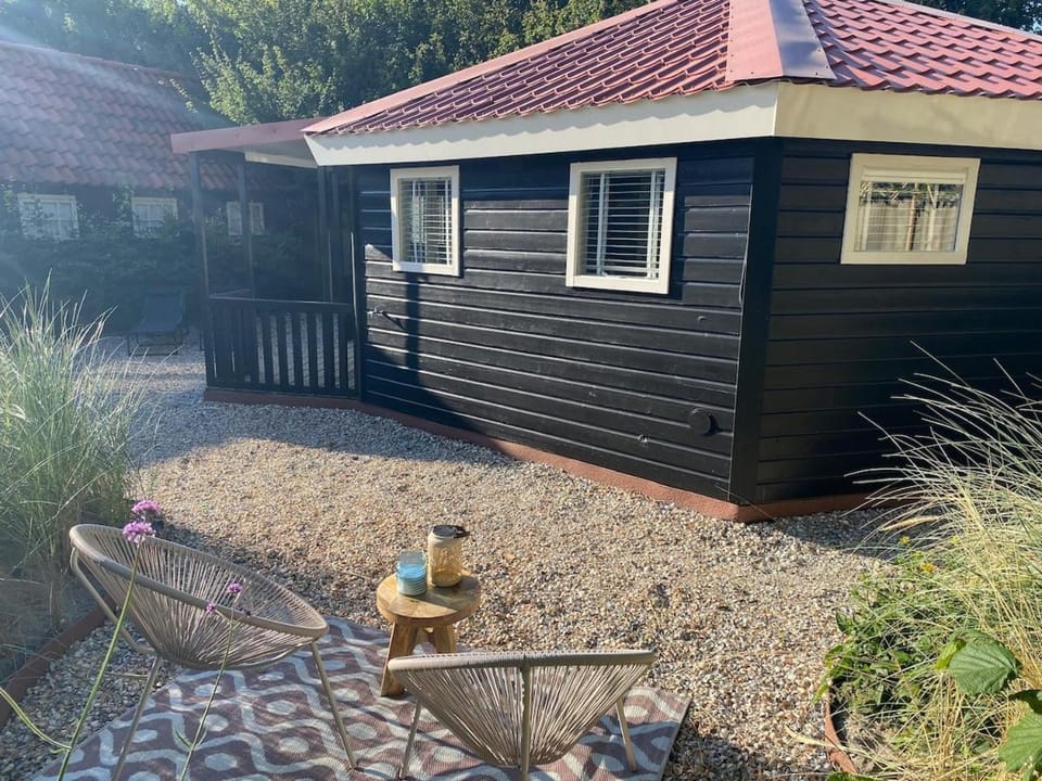 Van Egmond suites Mr Blue Sky Apartment in Callantsoog