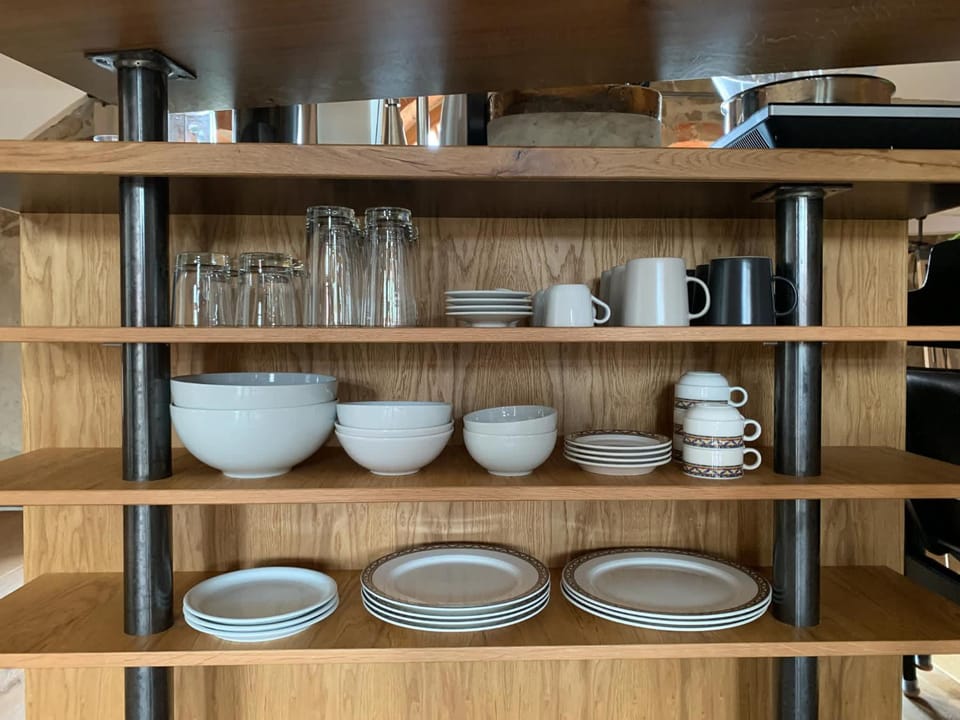Kitchen or kitchenette, Decorative detail, Dining area