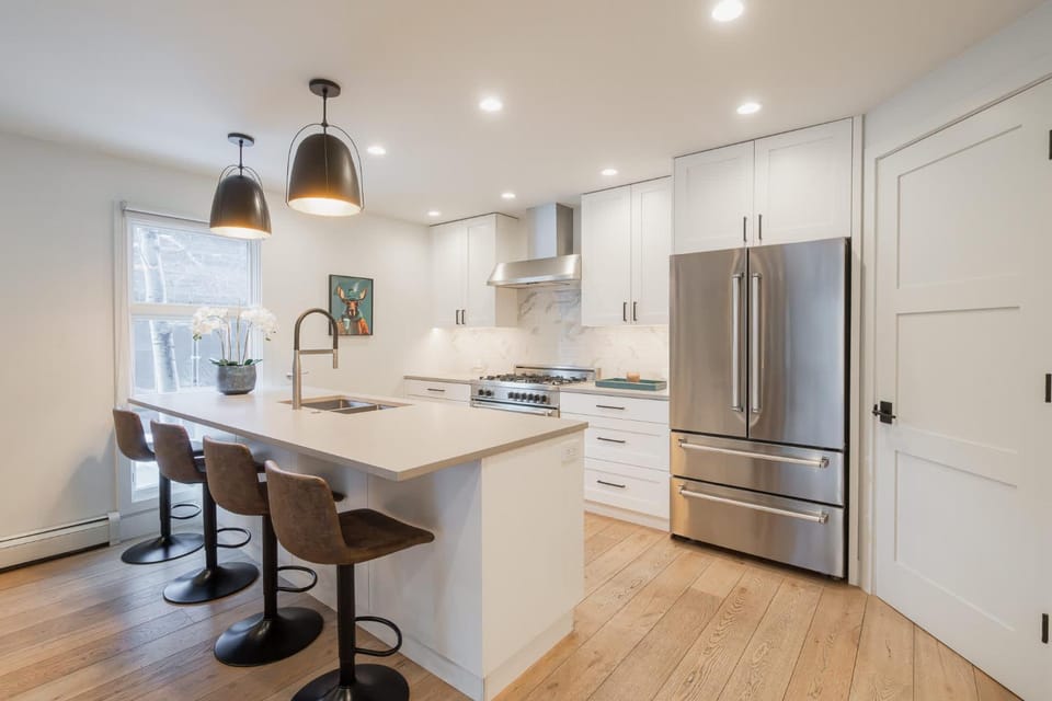 Renovated 3BR Townhouse w AC in Aspen's Core! House in Aspen