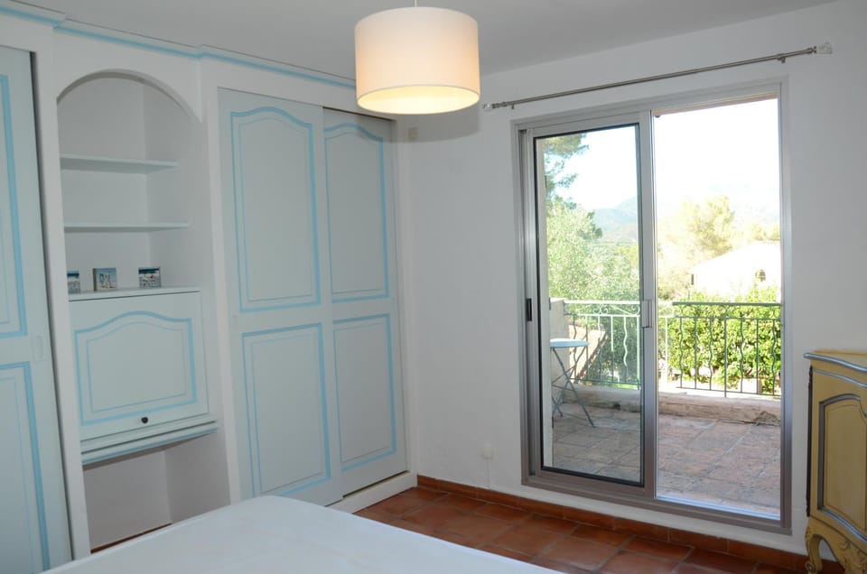 Villa de charme avec piscine sur la colline de Valescure Villa in Saint-Raphael