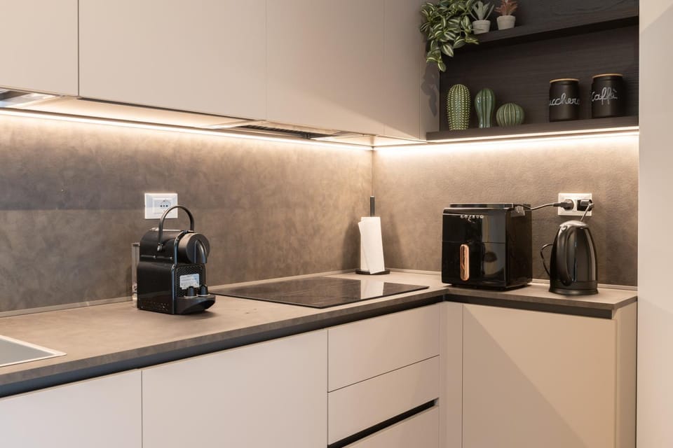 Coffee/tea facilities, Kitchen or kitchenette