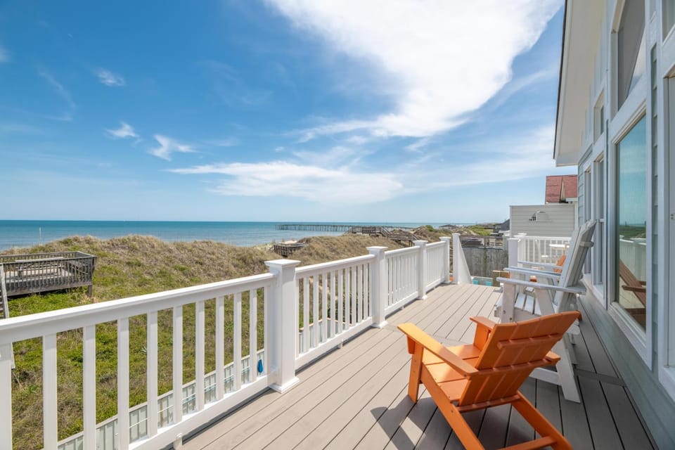Big Daddy's - Nags Head MP 11, Oceanfront, Pool, Hot Tub, Pool Table, Flex Stays, Pets OK House in Nags Head