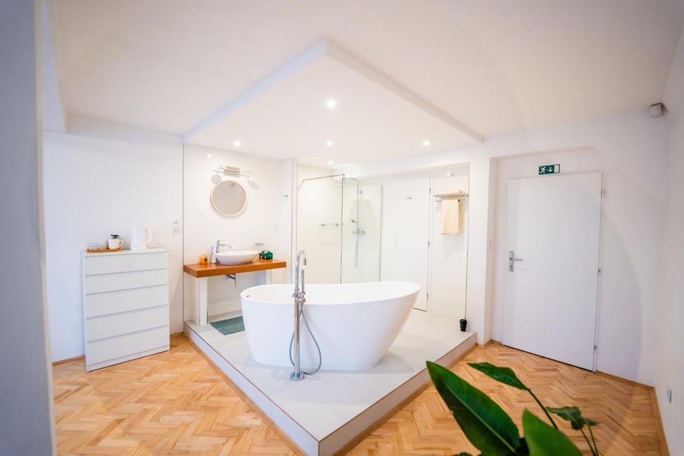 Shower, Bathroom, Bath