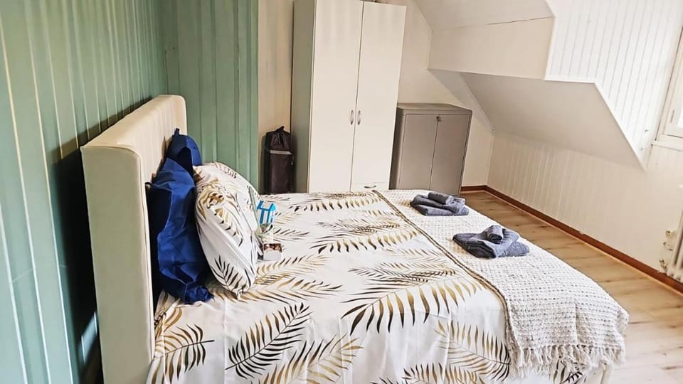 Sauna et cosy Plein cœur du Portel, Cosy à 5 min à pied de la plage Apartment in Le Portel