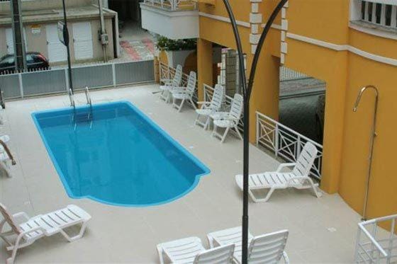 Clube do Mar-rua 224-Itapema Meia Praia Apt 102 B Apartment in Porto Belo
