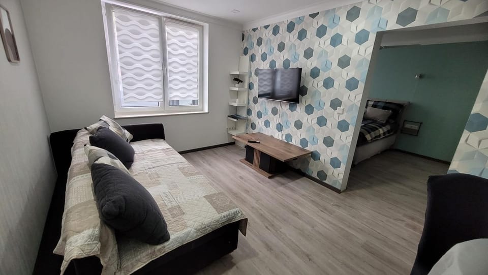TV and multimedia, Seating area