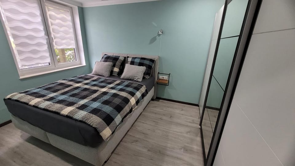 Bed, Bedroom, wardrobe