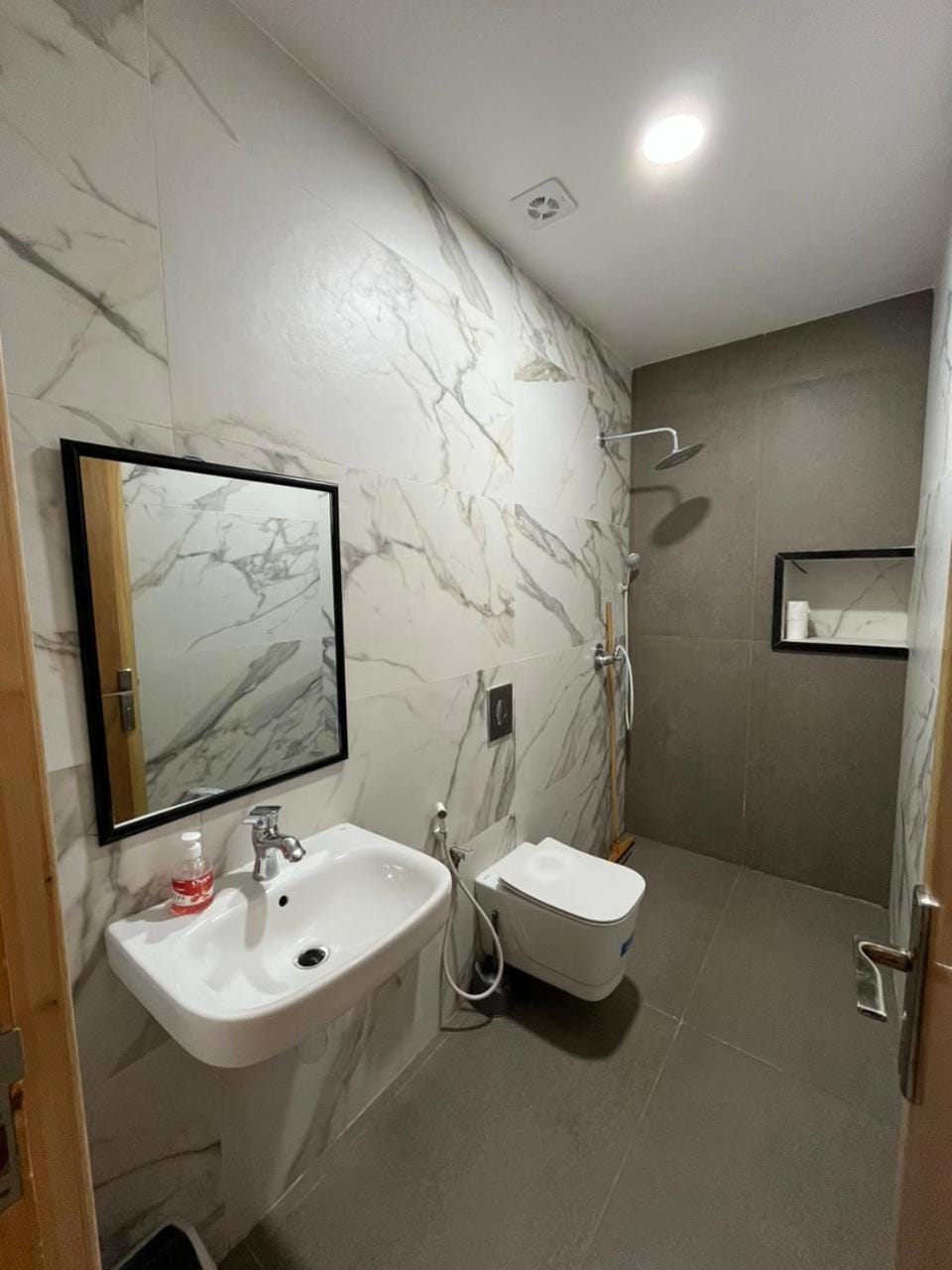 Shower, Toilet, Bathroom