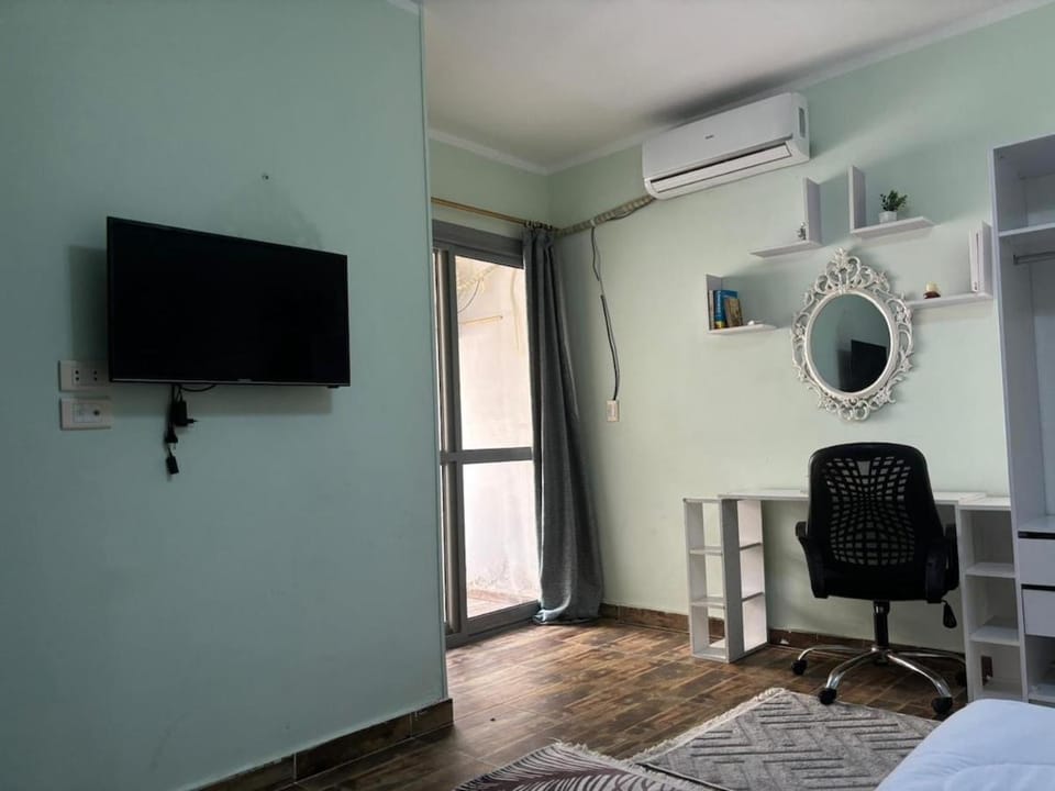 Modern furnature Kattemya Apartment in Cairo Governorate