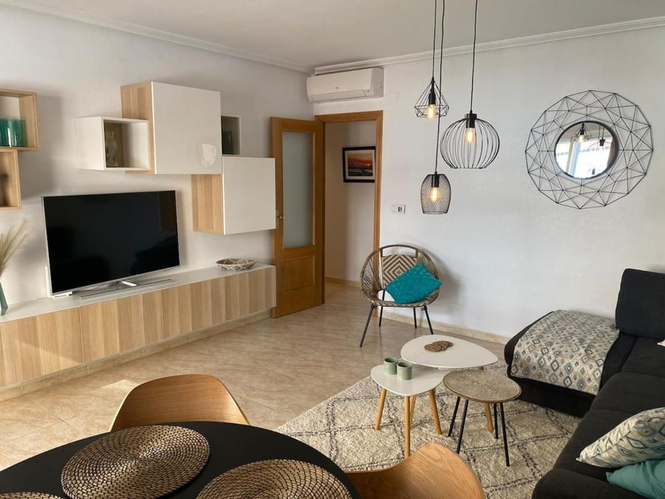 TV and multimedia, Seating area, minibar