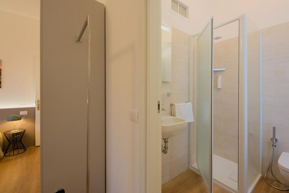 Camera Helsinki - La Casa di Carta Affittacamere Apartment in Friuli-Venezia Giulia