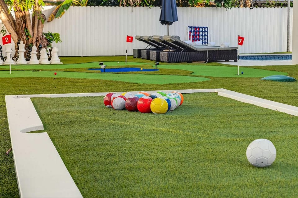 Miami Private Pool Home 15 min to Beach - Aventura House in North Miami Beach