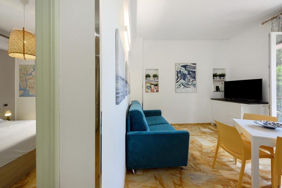 Happy Family Apartment in Genoa