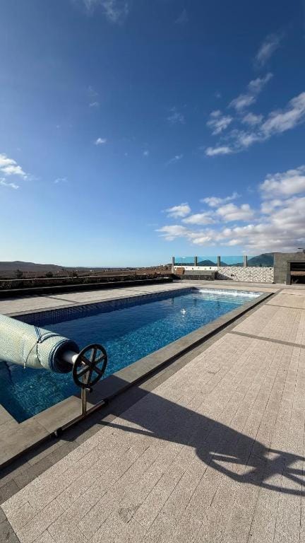 Villa Barbuja Guest House - Entire Villa House in Maxorata