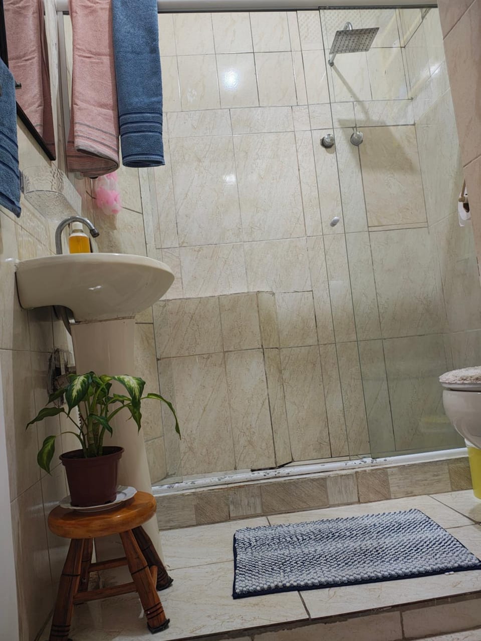 Copacabana - RJ Apto da Gaúcha Compartilhado com anfitriã aluga quarto Vacation rental in Rio de Janeiro