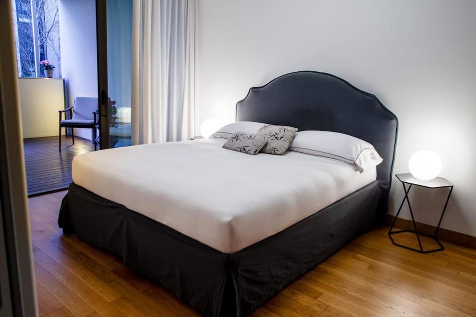 One-bedroom Apartment Unit G with Park View Apartment in Milan