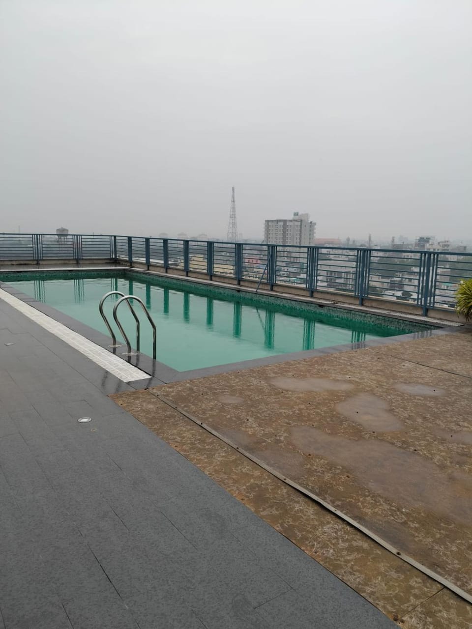 Swimming pool, Swimming pool