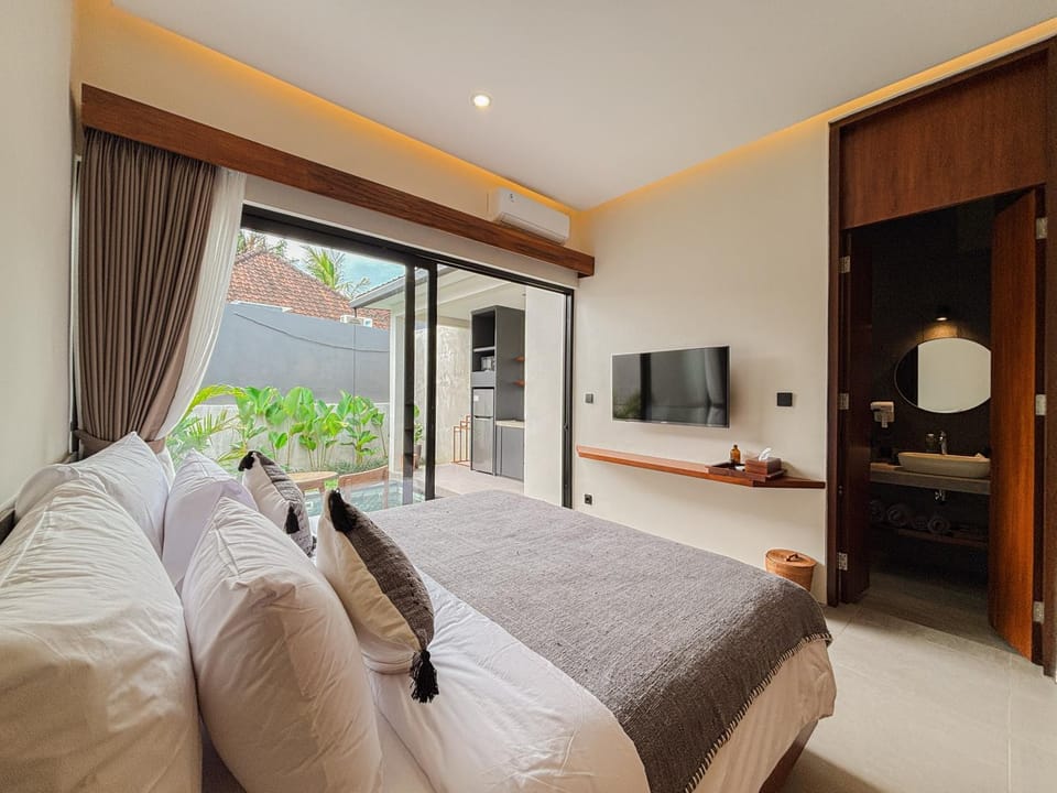 TV and multimedia, Bedroom