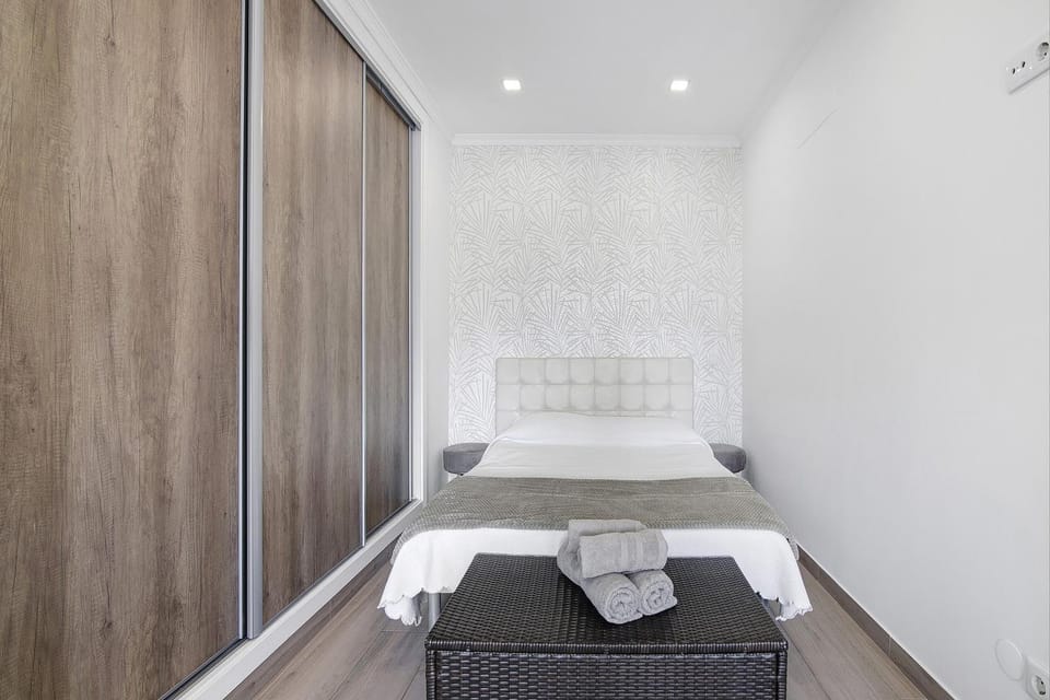 Living room, Bedroom