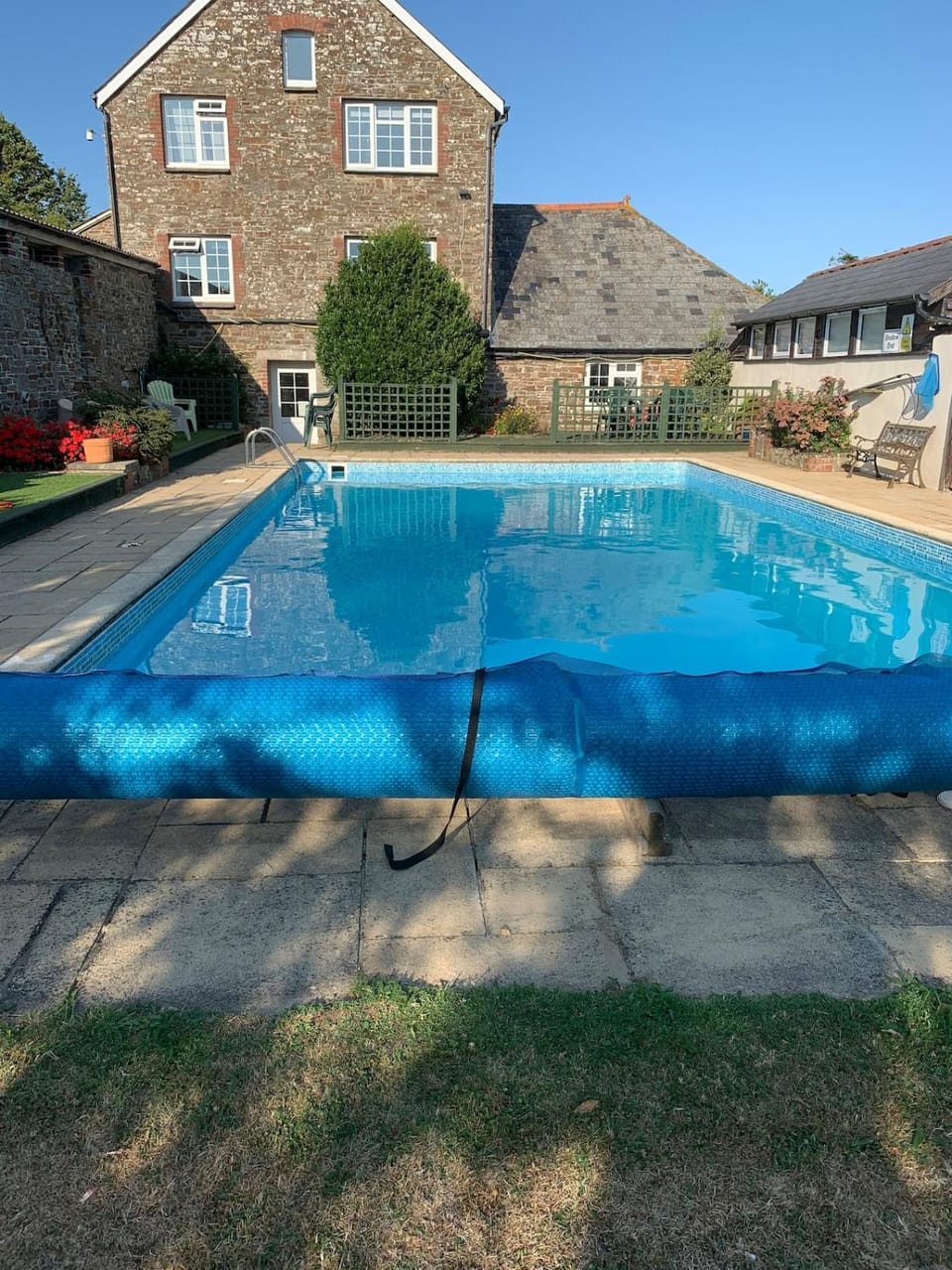 Charming Barn - 2 Bed Apartment in Westward Ho