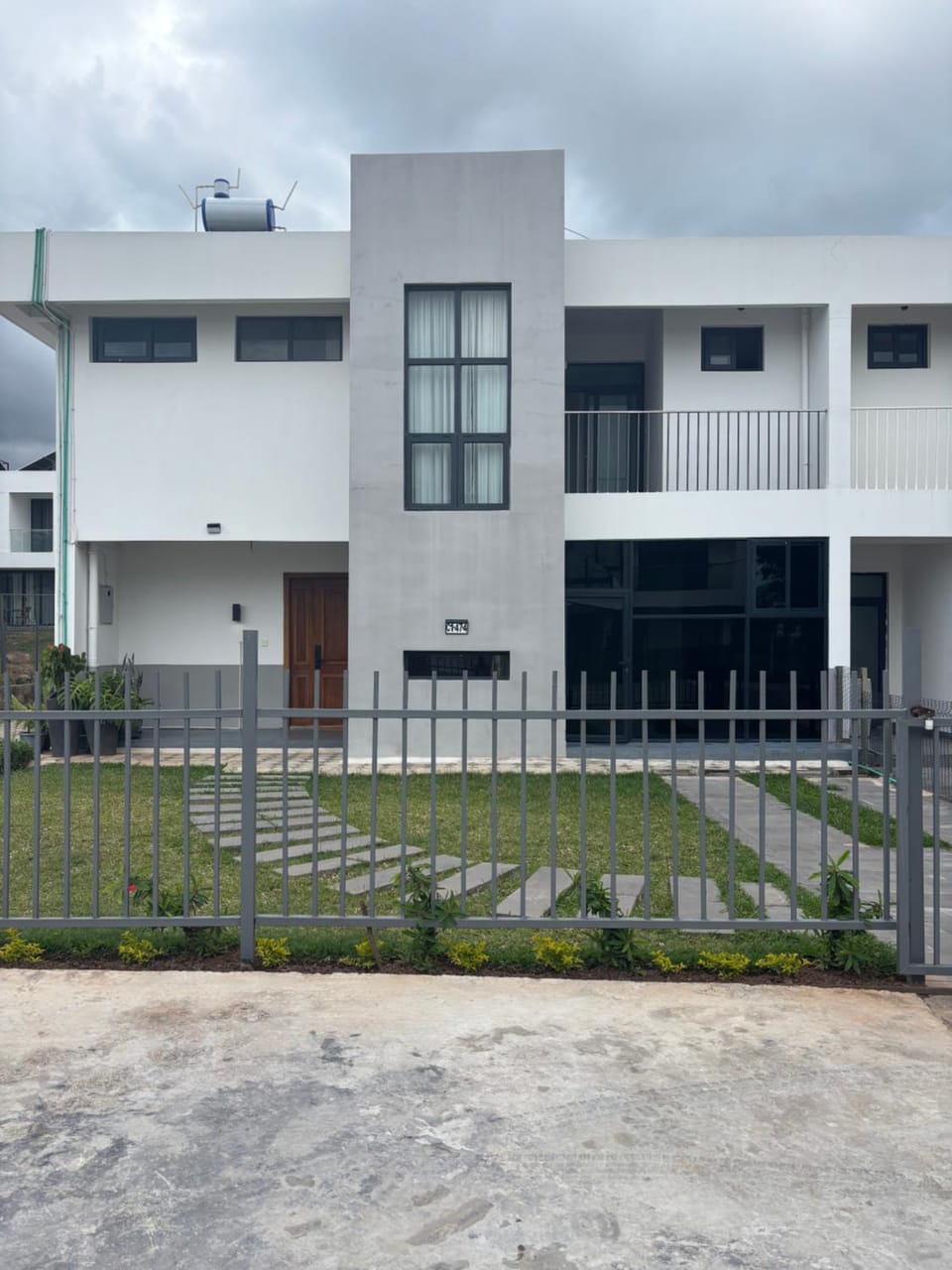 Cozy newly built townhouse Apartment in Lusaka