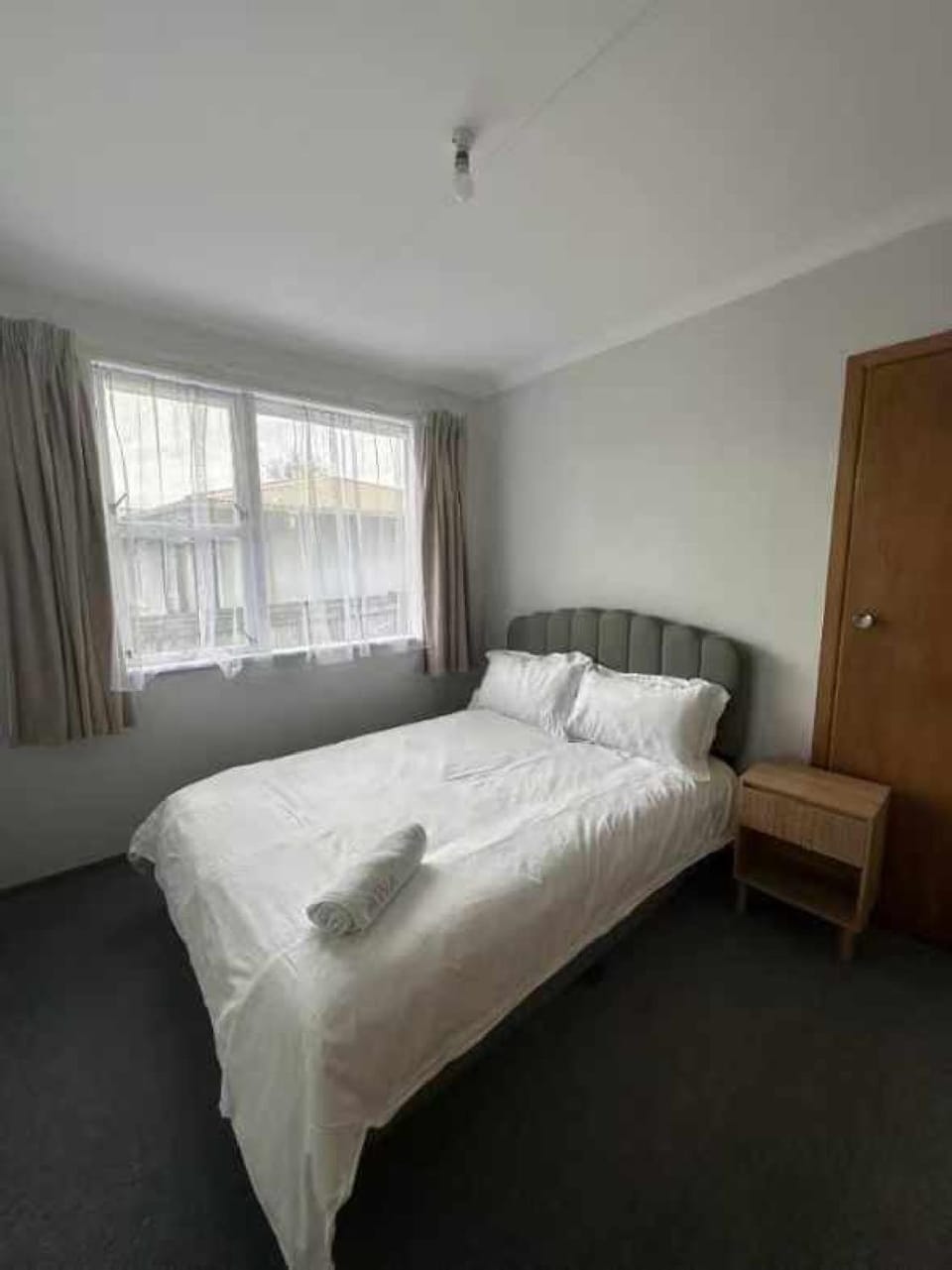 3 bedrooms House,77 Slacks Rd House in Palmerston North