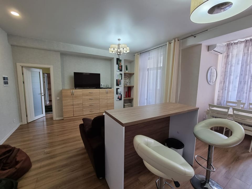 Grand 2-Doble Rooms Apartments Apartment in Chișinău