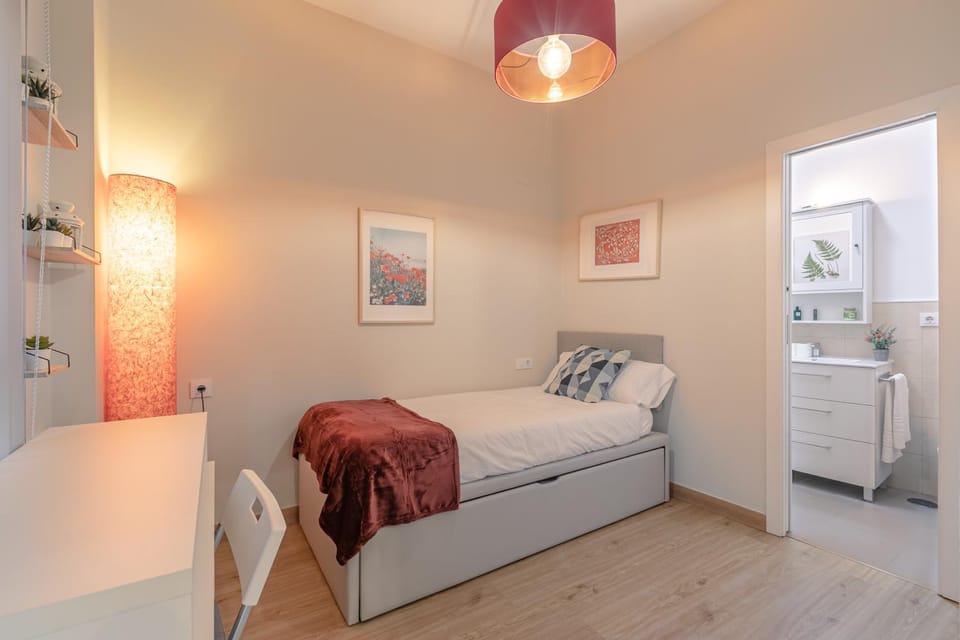 Living room, Bedroom