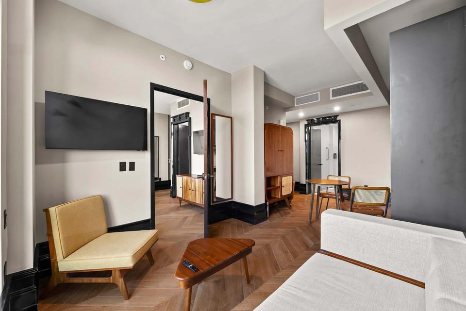 TV and multimedia, Living room