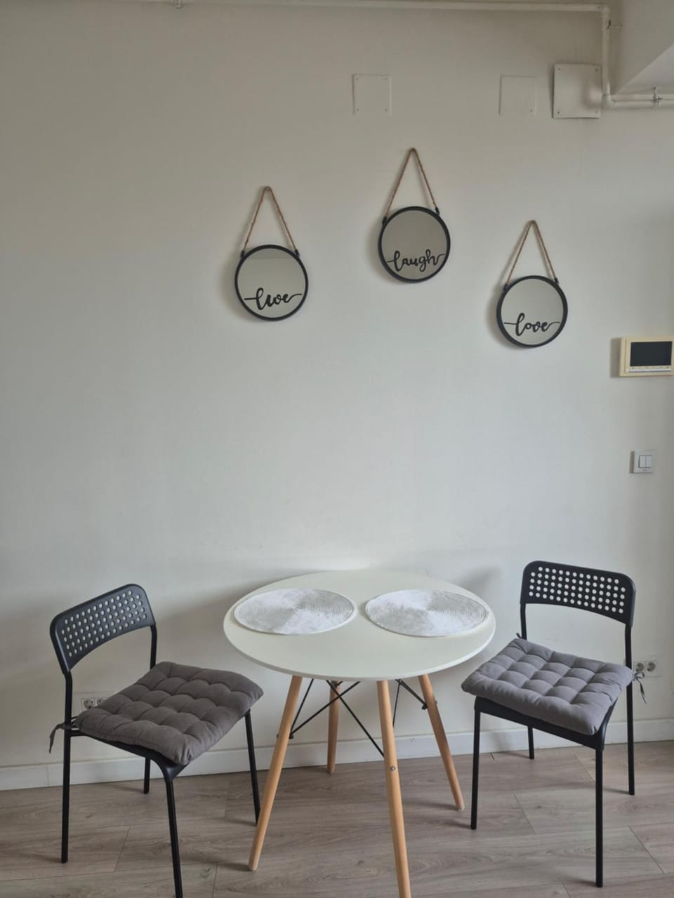 Tom House Apartment in Romania