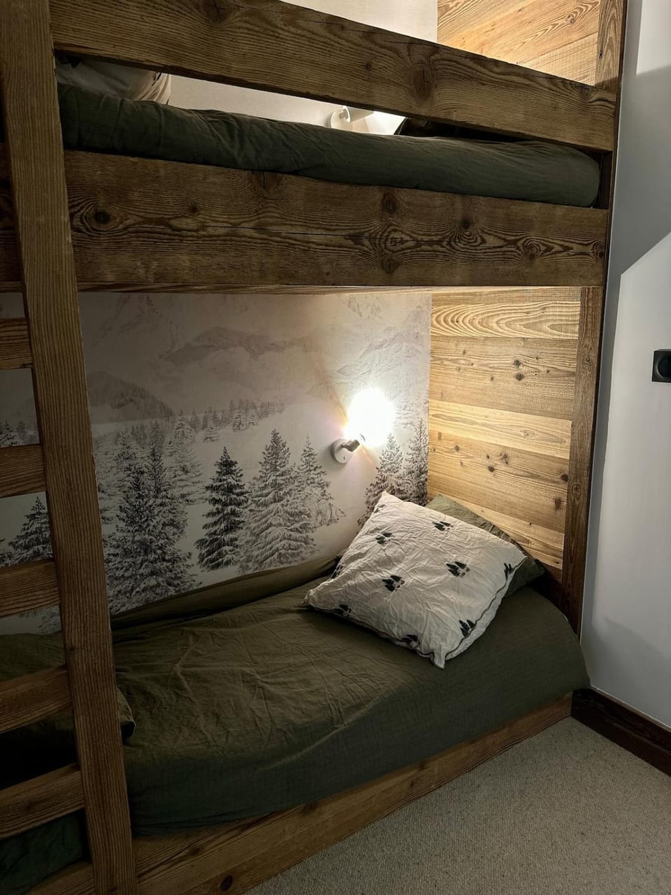 bunk bed