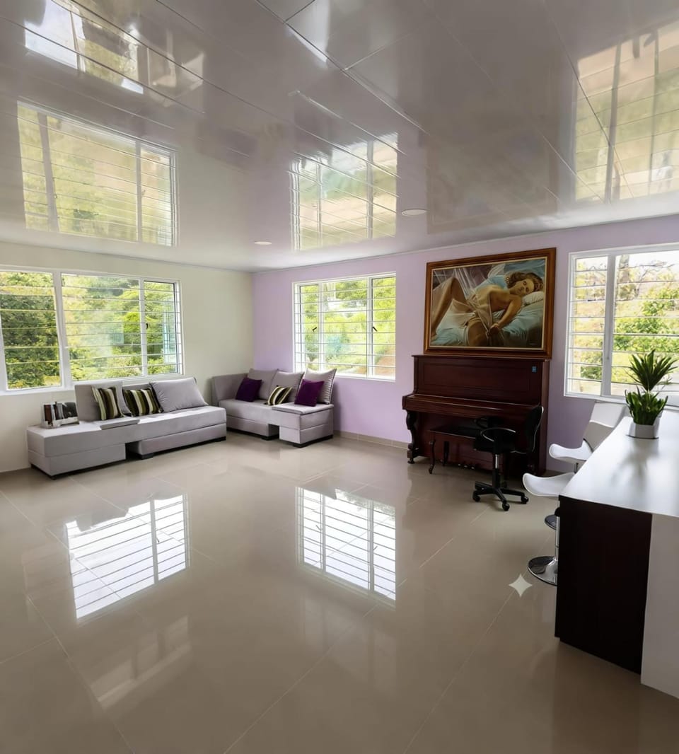 Greenforest Villa in Santander, Colombia