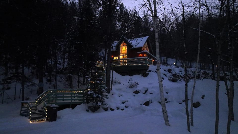 Domaine Rivière Sacacomie - Chalet Le Pic Bois Chalet in Saint-Alexis-des-Monts