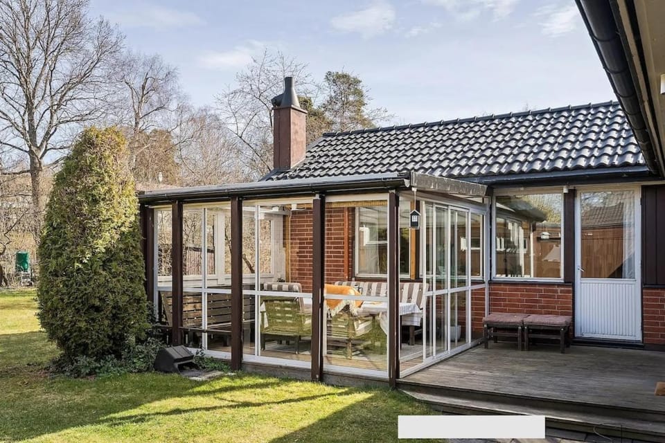 Charming Family Villa Near the City Villa in Stockholm