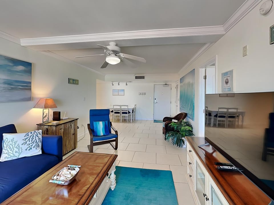 Regency Towers #707 West Apartment in Pensacola Beach