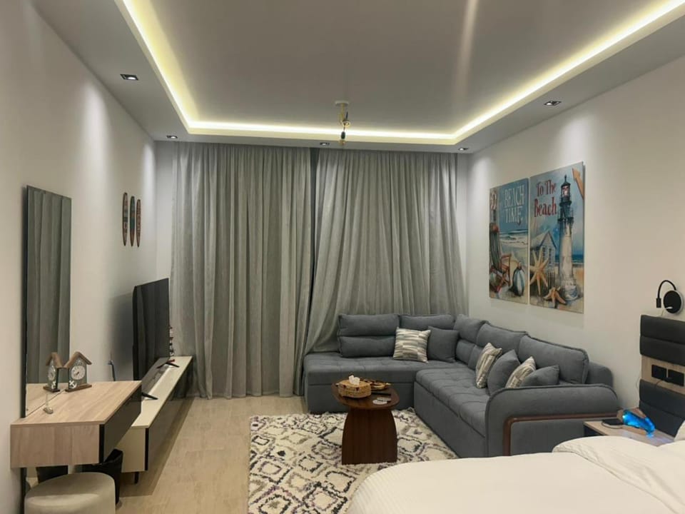 Communal lounge/ TV room, TV and multimedia, Living room, Photo of the whole room, Seating area
