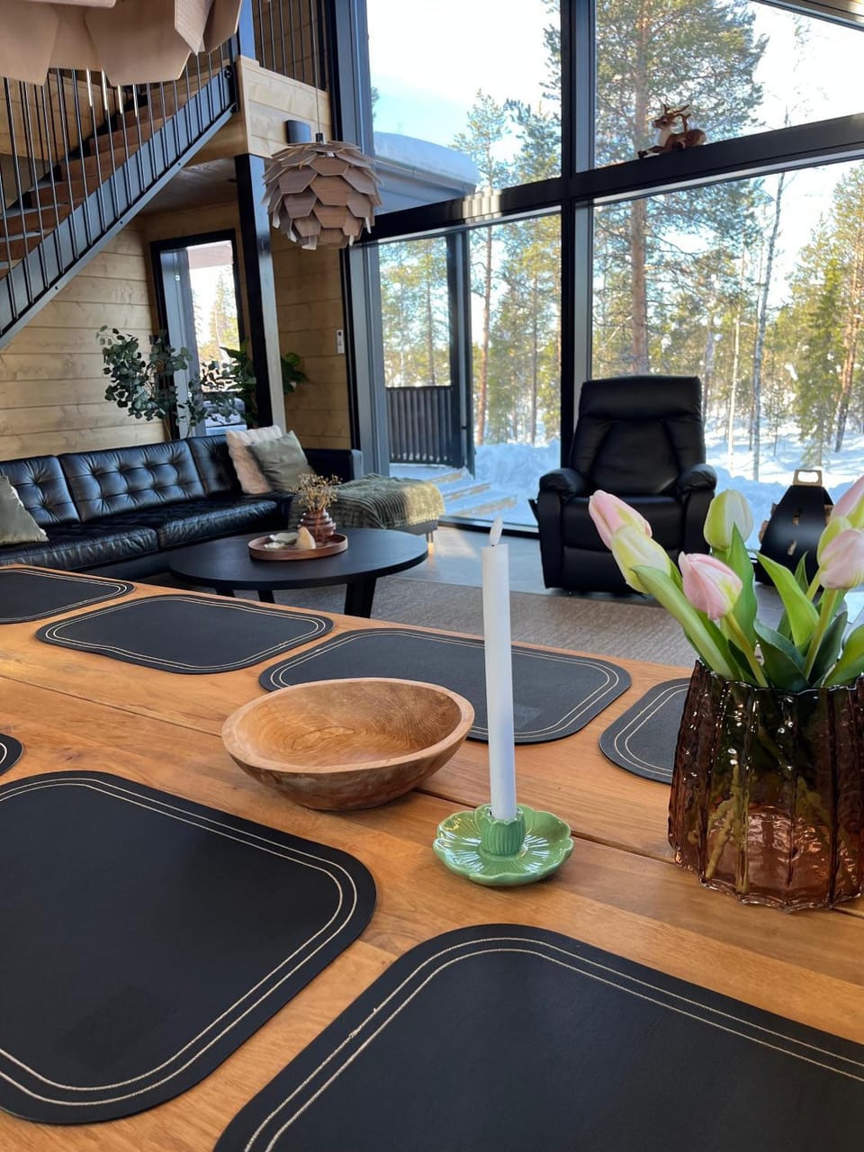 Living room, Seating area, Dining area