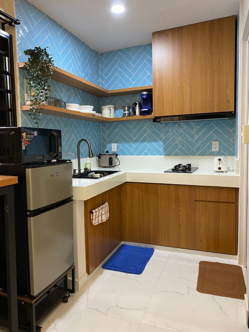 Kitchen or kitchenette, stove