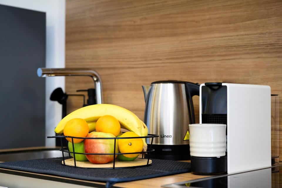 Coffee/tea facilities, Kitchen or kitchenette, Food and drinks