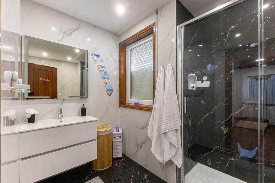 Home Sweet Home House in Porto